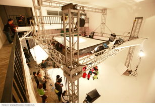 探秘《法制进行时》 电视法治节目的制作纪实