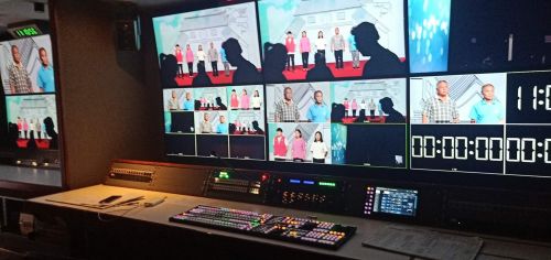 《大家访谈录》 倾听时代声音，对话思想大家